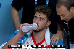 开云在线直播-波兰队在欧锦赛预选赛中继续保持领先