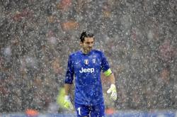 开云官方app入口-世界排名争夺战之夜，拉文赛后评分拉满，见证传奇诞生