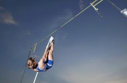 开云体育官方网站-新疆队狂胜上海队，英格拉姆完成里程碑，一场胜利与一个时代的交汇