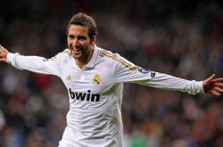 开云体育下载-从红土到硬地，辛纳的蒙特卡洛翻盘法如何点燃法网野心