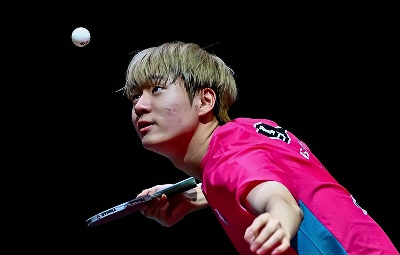 包含德国乒乓球队轻取日本乒乓球队，马龙完成帽子戏法的词条