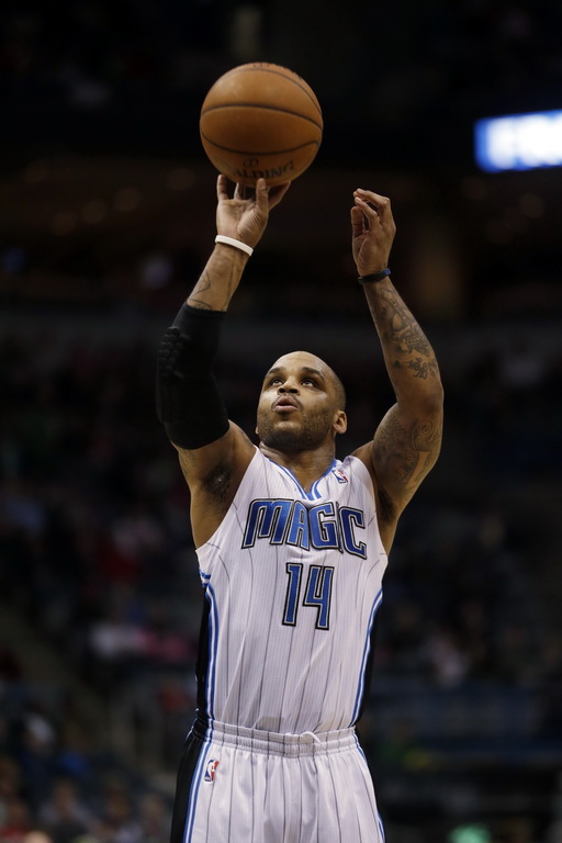 魔术逆转雄鹿B队，波特三分雨点燃全场的简单介绍