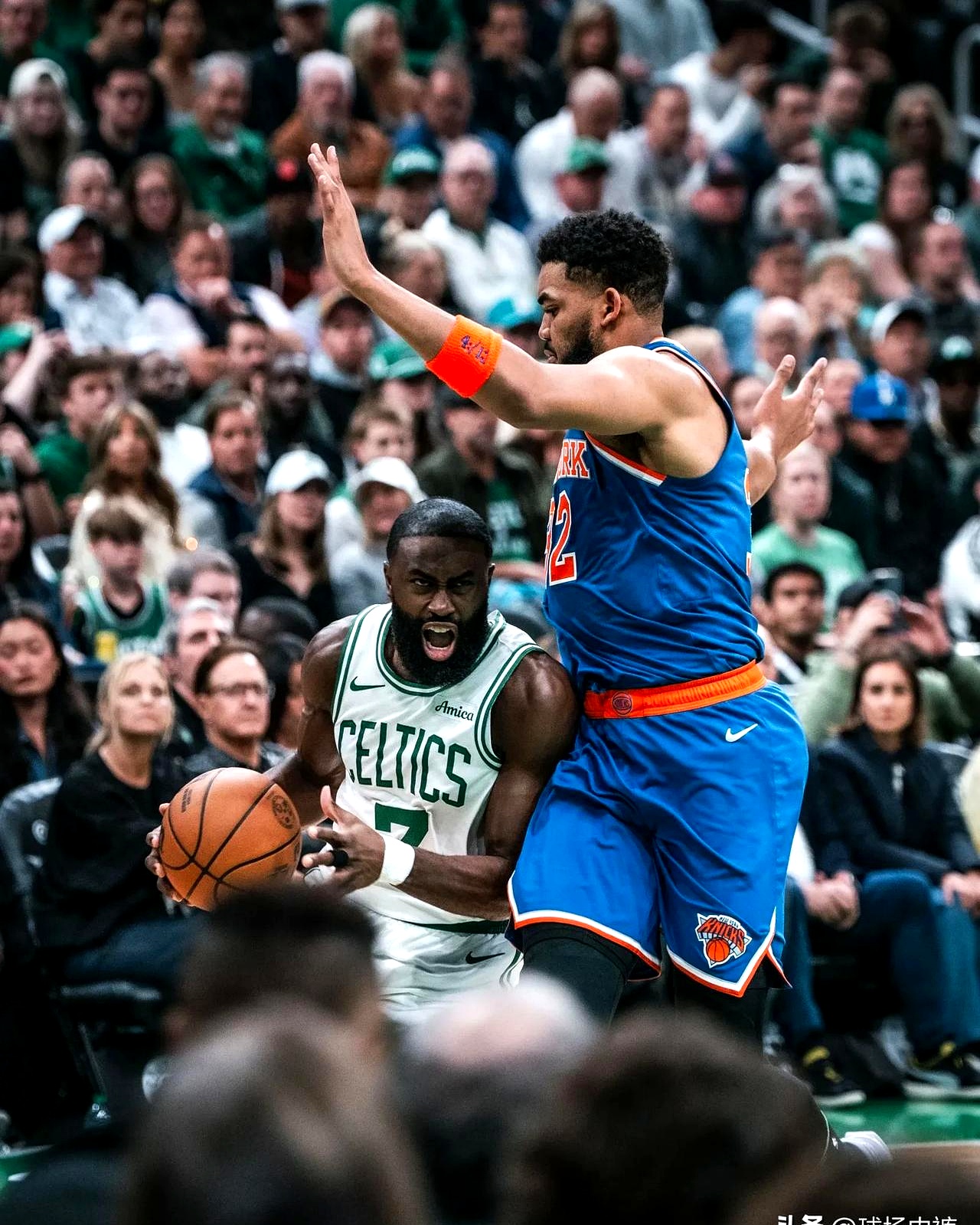凯尔特人B队碾压篮网B队，浓眉打破历史纪录的简单介绍