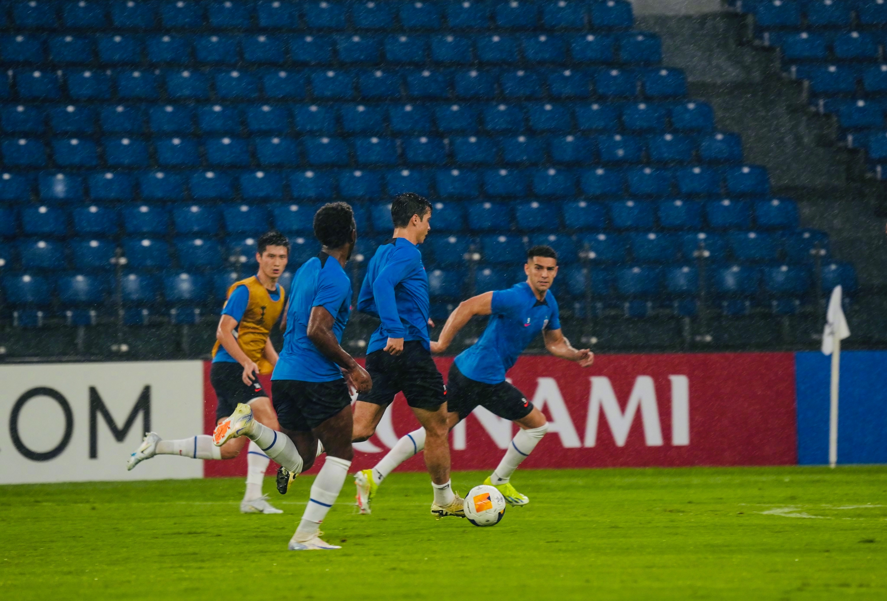 热那亚迎接新一轮比赛，全力以赴的简单介绍