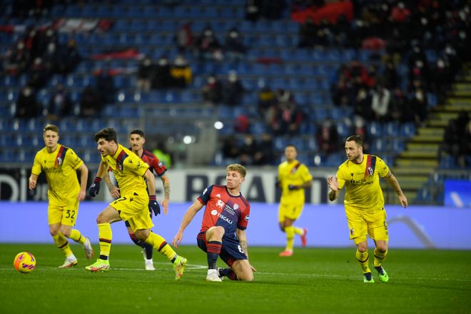 奥格斯堡队在最近一场比赛中打出精彩战绩的简单介绍