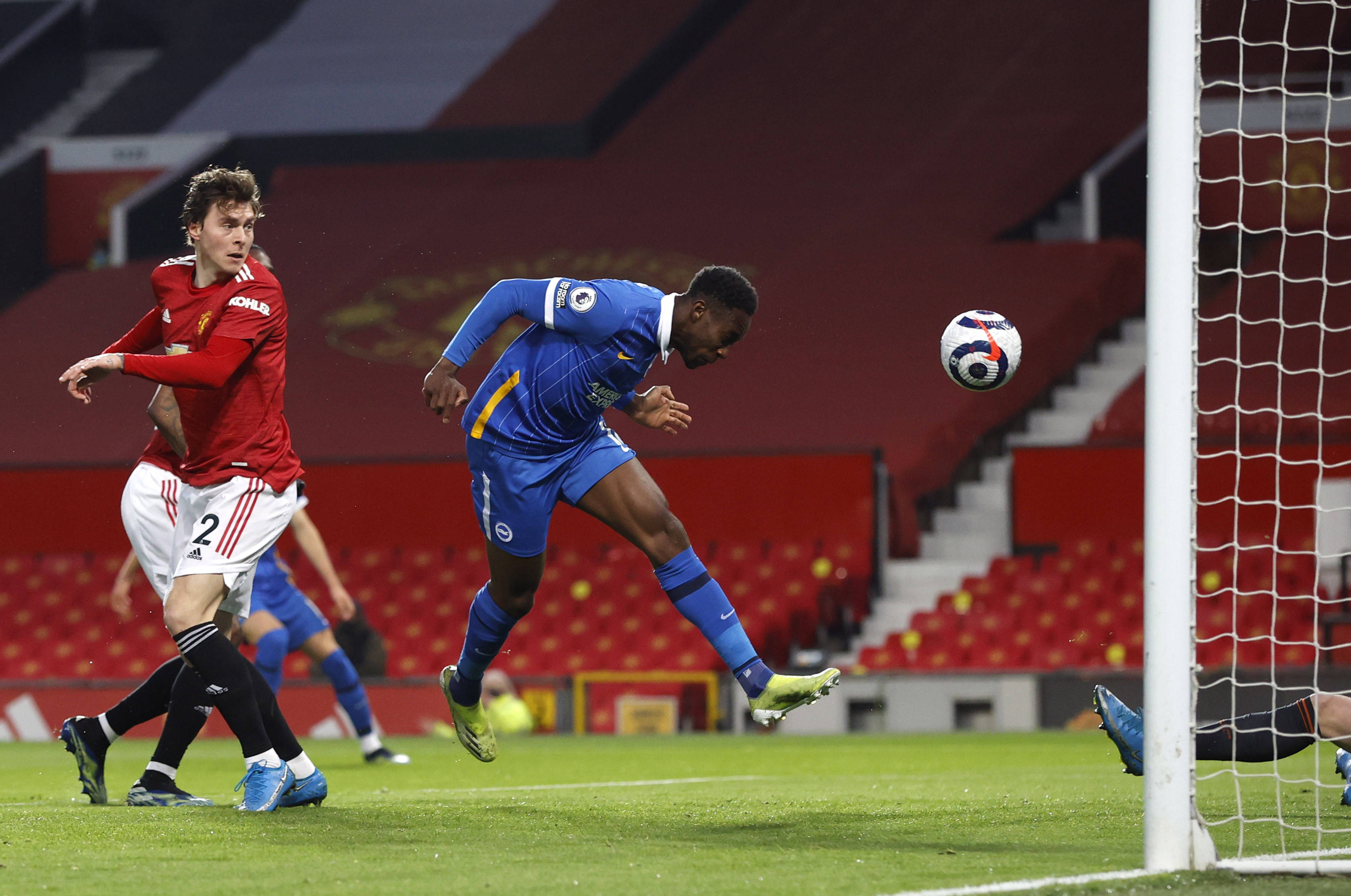 关于切沃客场对抗激烈，遭遇平局的信息