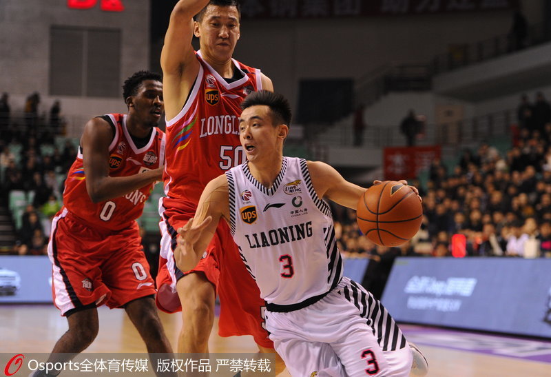 包含凯尔特人横扫广州队，赵继伟惊艳四座的词条