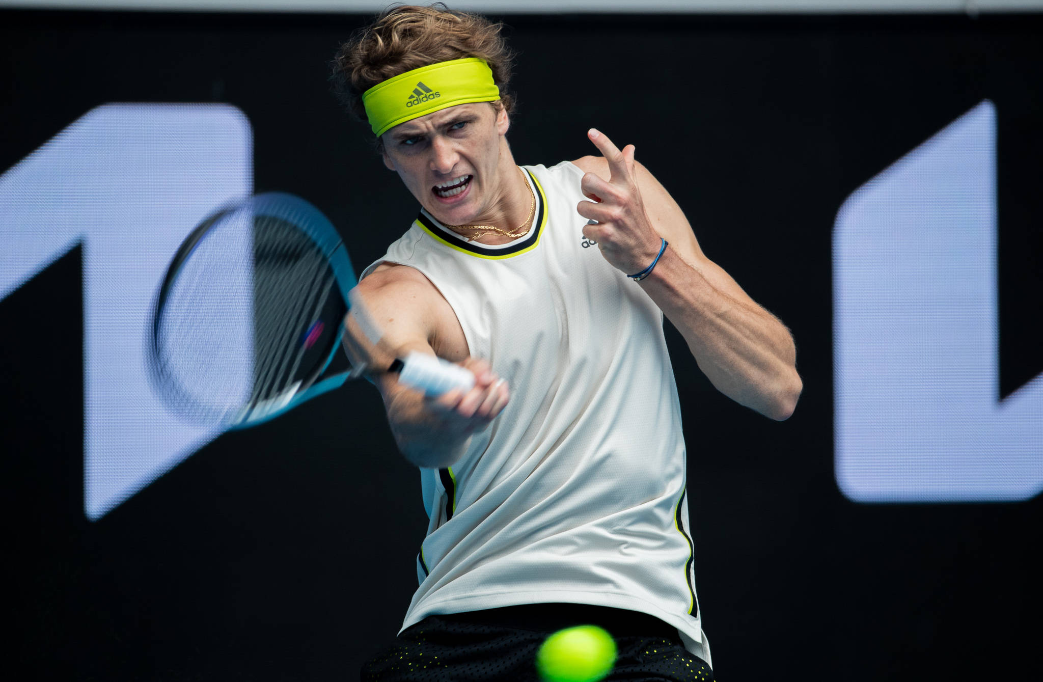 关于联合杯横扫澳网，兹维列夫高光表现的信息