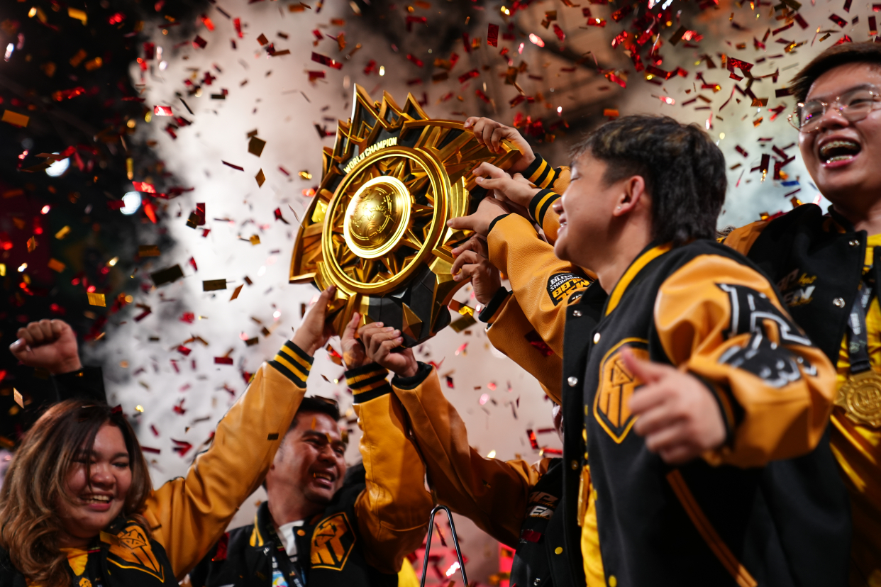 胜负在握！巅峰对决陷入悬念，加时决胜负的简单介绍