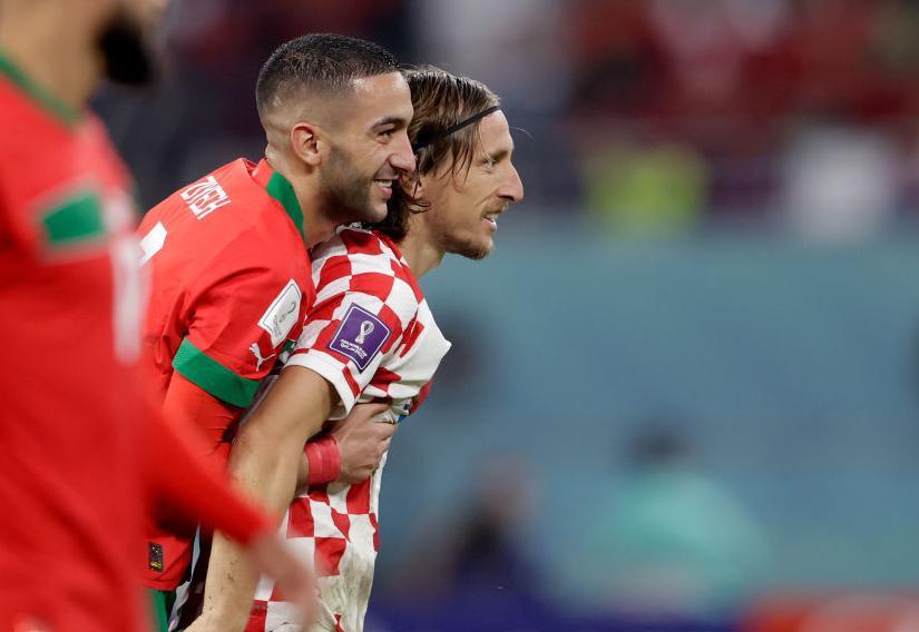 包含摩洛哥爆冷克罗地亚，卡塞米罗一己之力扛起全队的词条