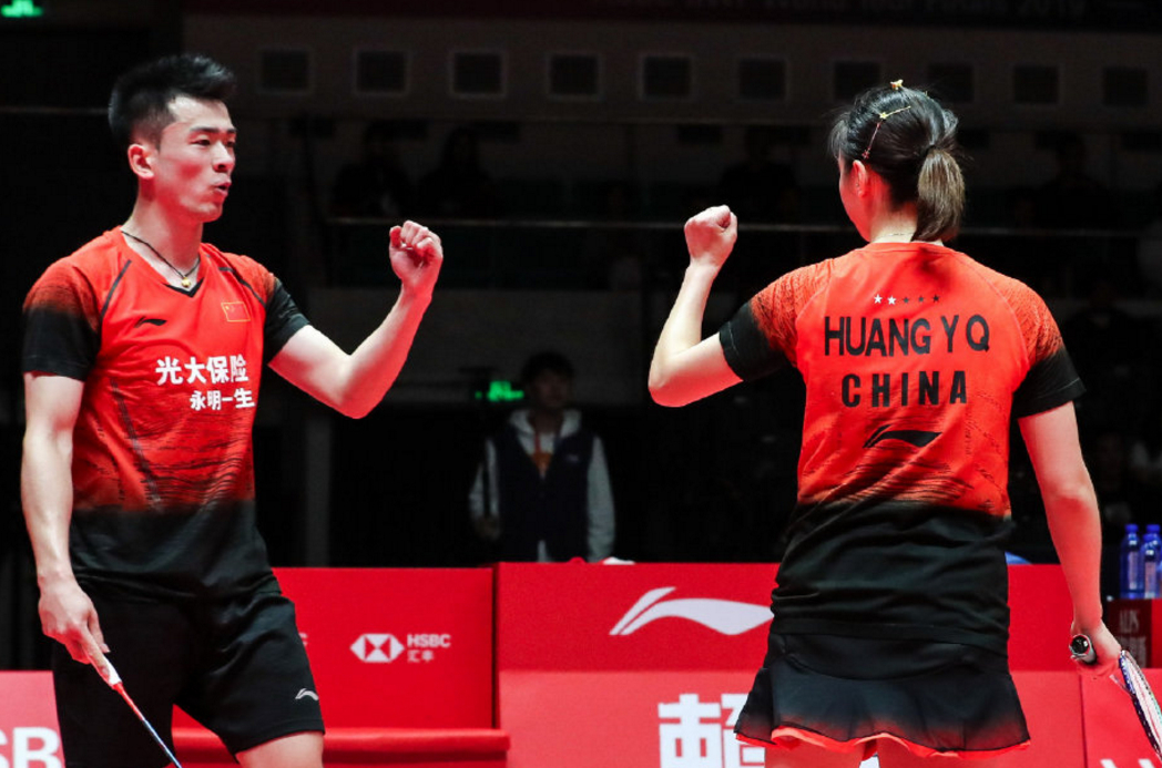 包含印尼羽毛球队力克印度羽毛球队，马琳关键制胜的词条