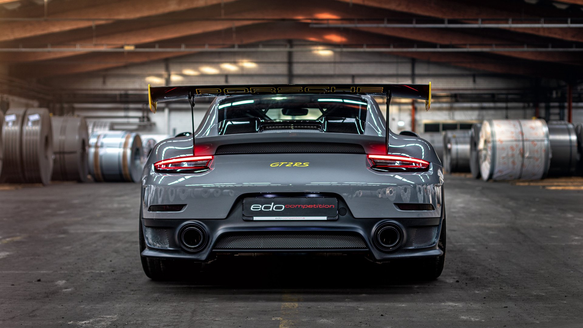 黄蜂封锁新疆队，霍勒迪成为关键先生